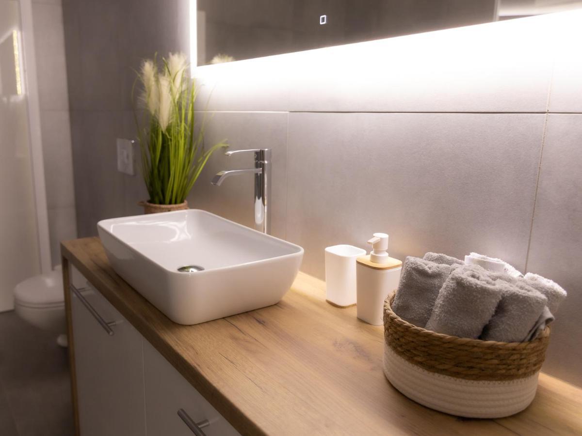 Apartament Pod Lasem Apartment Oldrzychowice Klodzkie Luaran gambar